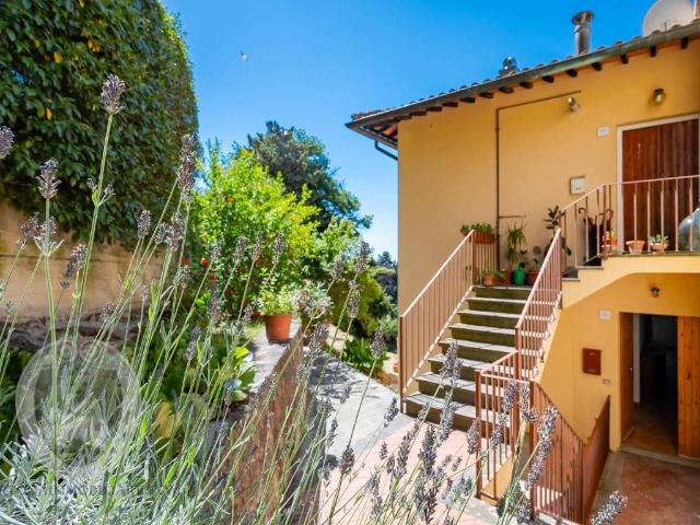 Appartamento in vendita a Cortona, Toscana
