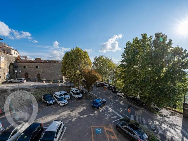 Appartamento in vendita a Cortona, Toscana
