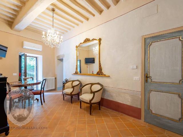 Appartamento in vendita a Cortona, Toscana