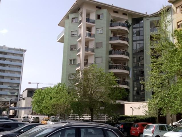 Appartamento in vendita a Quartiere Tribunale, Calabria