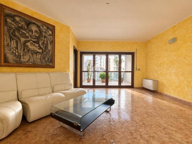 Appartamento in vendita a Torre Alta, Cosenza