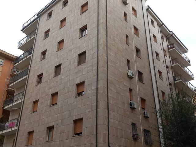 Appartamento in vendita a Città 2000, Calabria