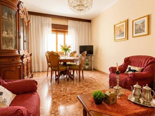 Appartamento in vendita a Città 2000, Calabria
