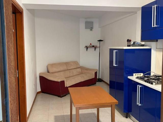 Appartamento in vendita a Quartiere Tribunale, Calabria