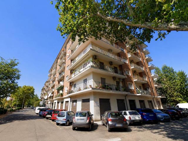 Appartamento in vendita a Quartiere Tribunale, Calabria