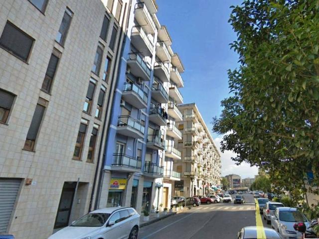 Appartamento in vendita a Quartiere Tribunale, Calabria