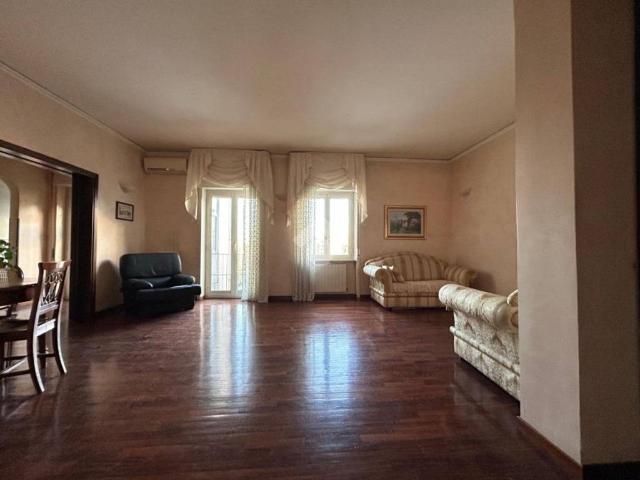 Appartamento in vendita a Città 2000, Calabria