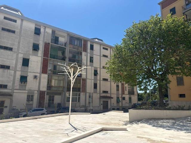 Appartamento in vendita a Città 2000, Calabria