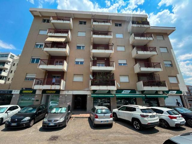 Appartamento in vendita a Quartiere Tribunale, Calabria