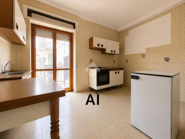 Appartamento in vendita a Quartiere Tribunale, Calabria