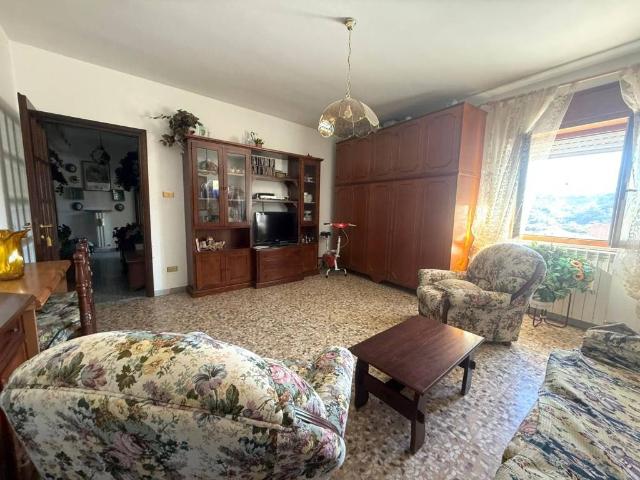 Appartamento in vendita a Calabria, Cosenza