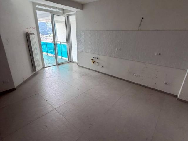 Appartamento in vendita a Quartiere Tribunale, Calabria