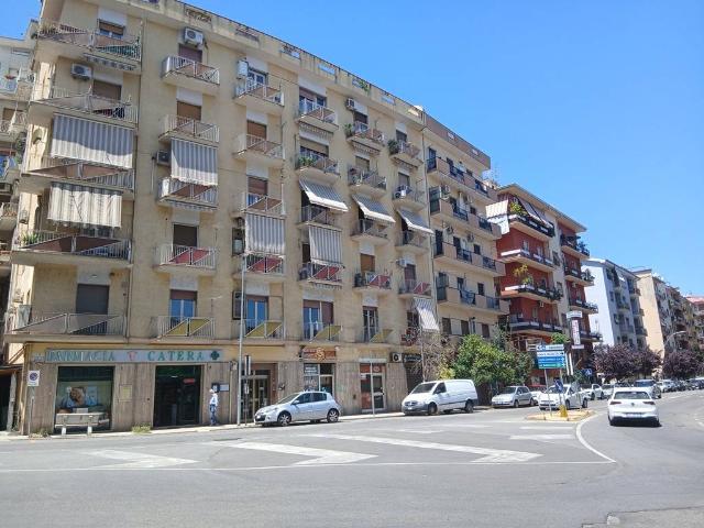Appartamento in vendita a Città 2000, Calabria
