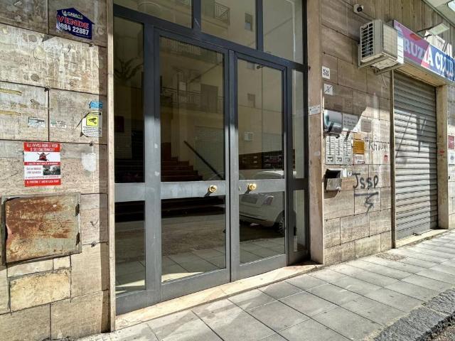 Appartamento in vendita a Quartiere Tribunale, Calabria