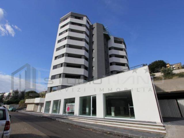 Appartamento in vendita a Città 2000, Calabria