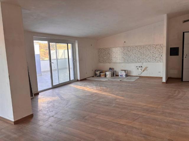 Appartamento in vendita a Quartiere Tribunale, Calabria