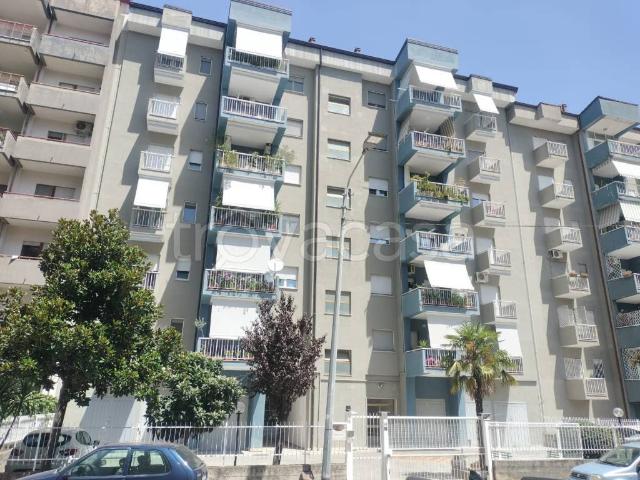 Appartamento in vendita a Quartiere Tribunale, Calabria