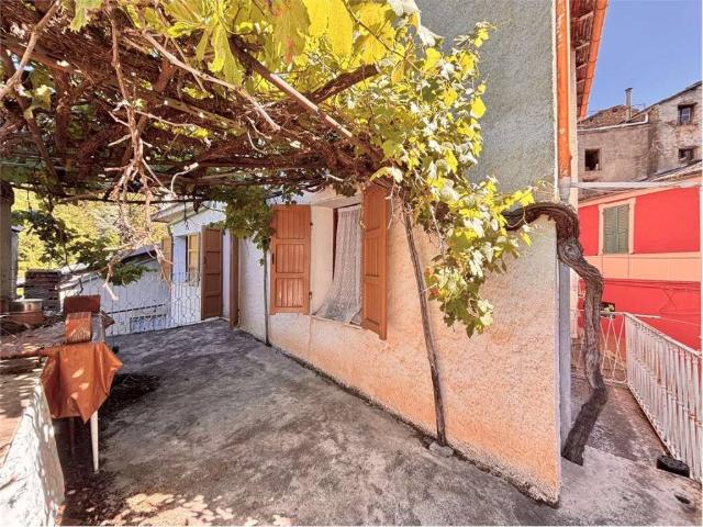 Appartamento in vendita a San Apollonia, Cosio Di Arroscia
