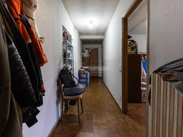 Appartamento in vendita a Camisasca, Costa Masnaga