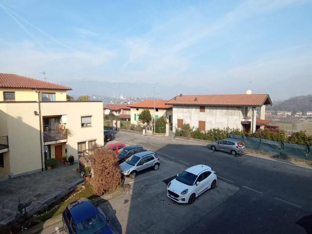 Appartamento in vendita a Costa Masnaga, Lombardia
