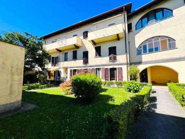 Appartamento in vendita a Costa Masnaga, Lombardia