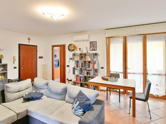 Appartamento in vendita a Costa Masnaga, Lombardia