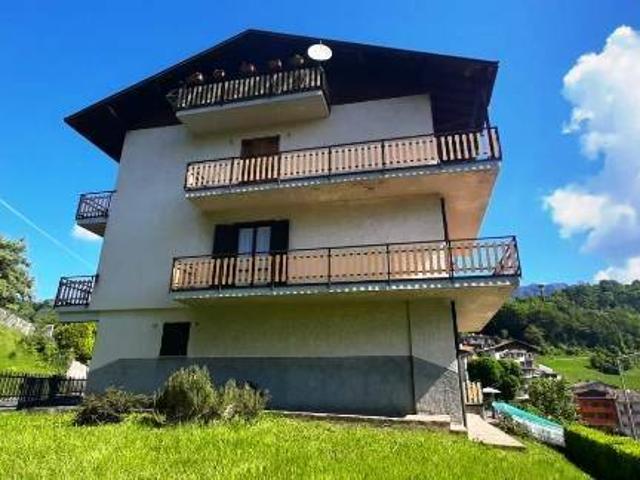 Appartamento in vendita a Comunità Montana della Valle Brembana, Costa Di Serina