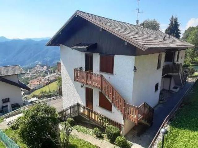 Appartamento in vendita a Comunità Montana della Valle Brembana, Costa Di Serina