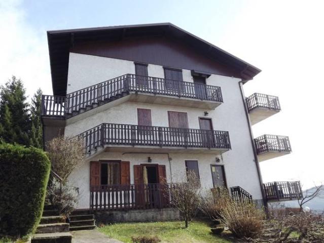 Appartamento in vendita a Comunità Montana della Valle Brembana, Costa Di Serina