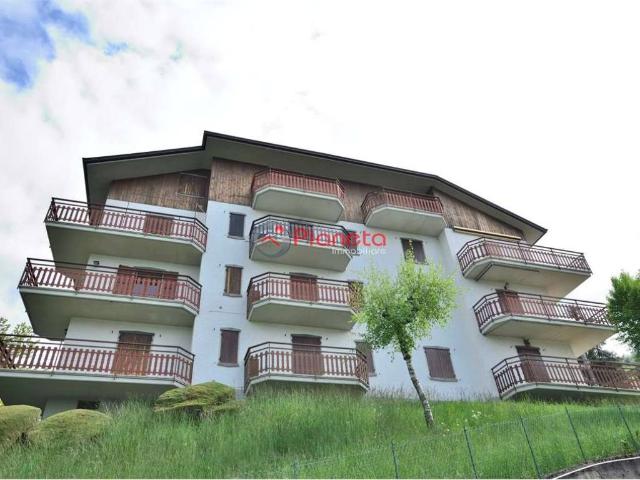 Appartamento in vendita a Comunità Montana della Valle Brembana, Costa Di Serina