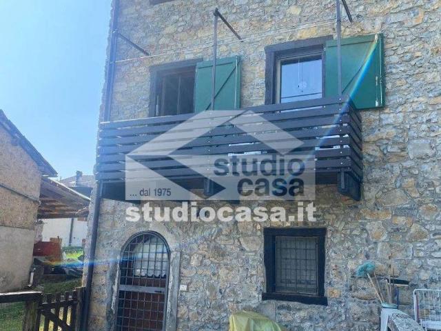 Appartamento in vendita a Comunità Montana della Valle Brembana, Costa Di Serina