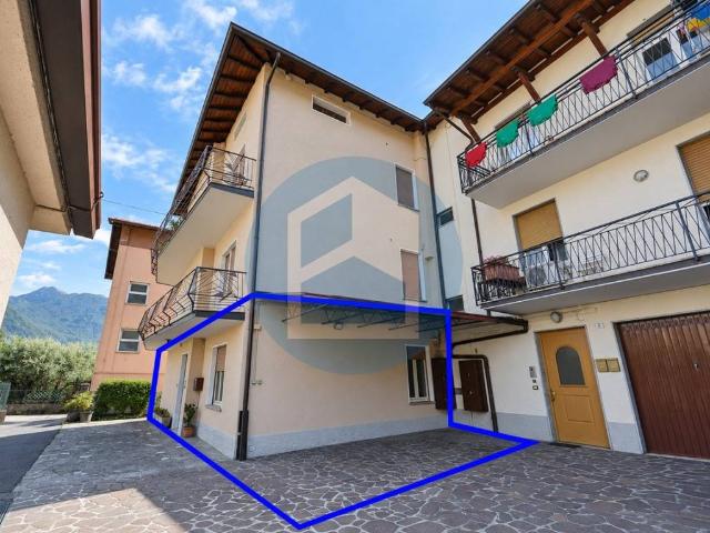 Appartamento in vendita a Costa Volpino, Lombardia