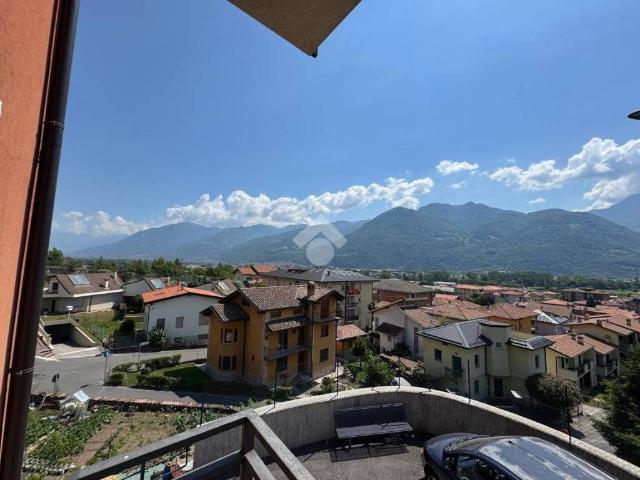 Appartamento in vendita a Costa Volpino, Lombardia