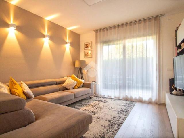 Appartamento in vendita a Costabissara, Veneto