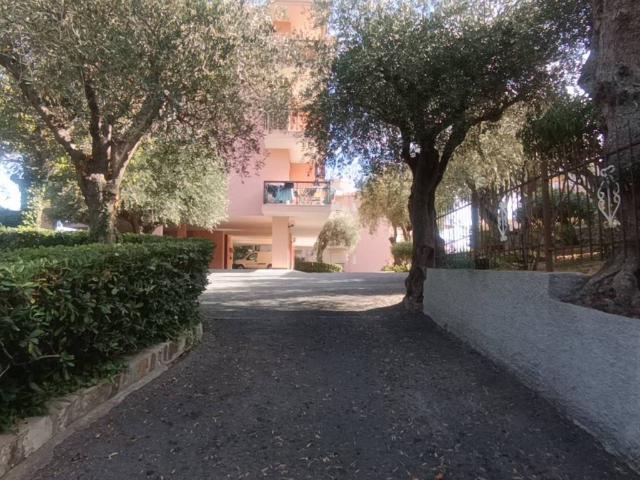 Appartamento in vendita a Costarainera, Liguria