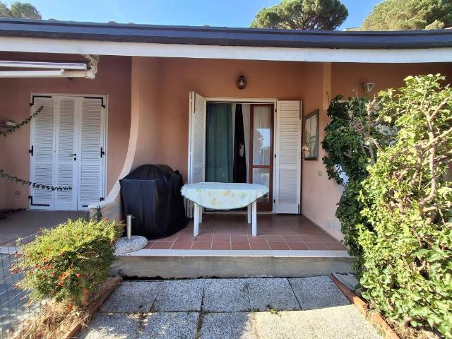 Appartamento in vendita a Costarainera, Liguria