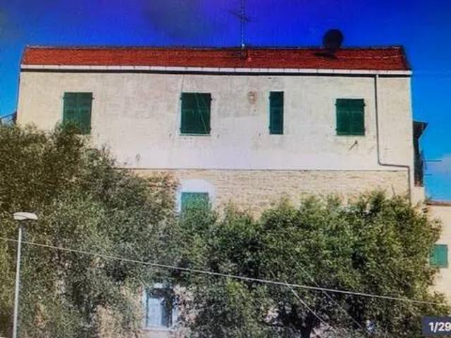 Appartamento in vendita a Costarainera, Liguria