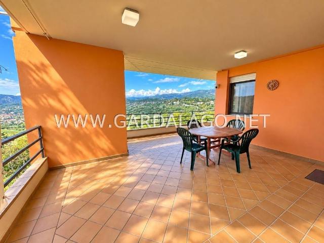 Appartamento in vendita a Albarè, Costermano sul Garda