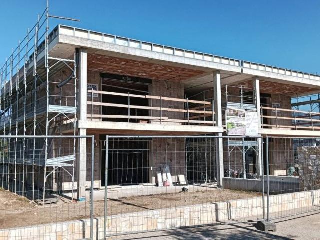 Appartamento in vendita a Gazzoli, Costermano