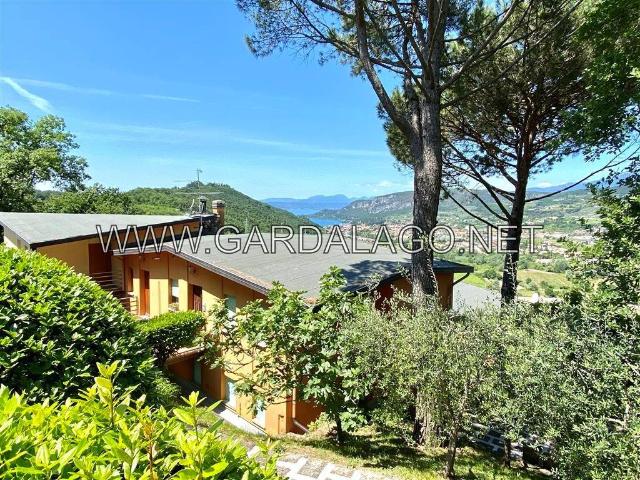 Appartamento in vendita a Costermano, Verona