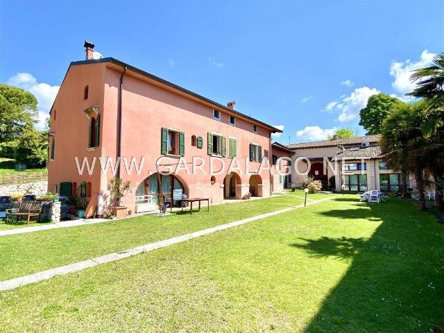 Appartamento in vendita a Costermano, Veneto
