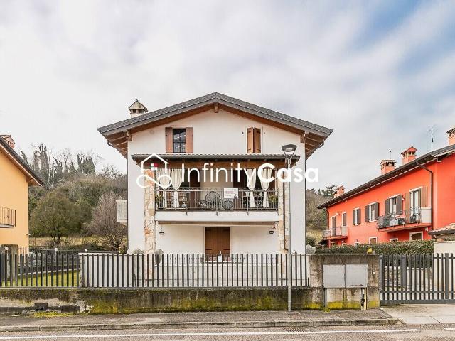Appartamento in vendita a Costermano, Veneto