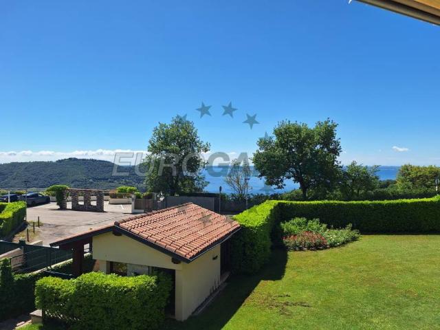 Appartamento in vendita a Costermano, Veneto