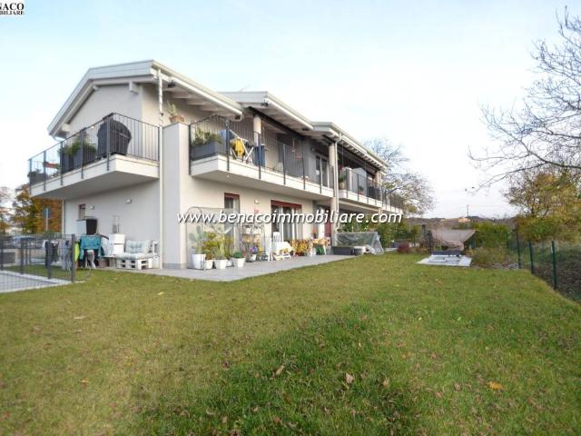 Appartamento in vendita a Gazzoli, Costermano