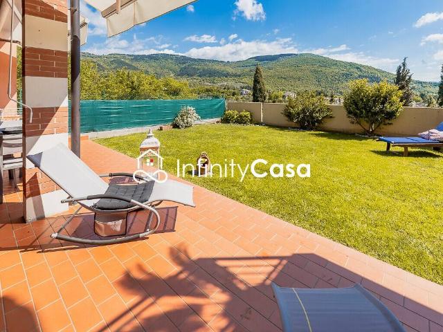 Appartamento in vendita a Costermano, Veneto