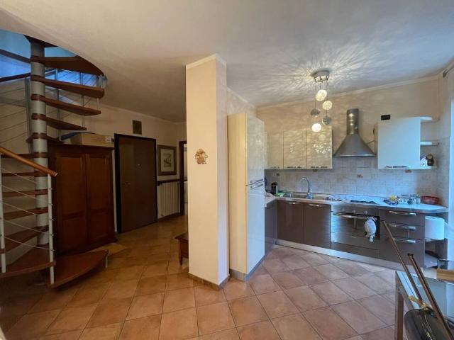 Appartamento in vendita a Piemonte, Asti