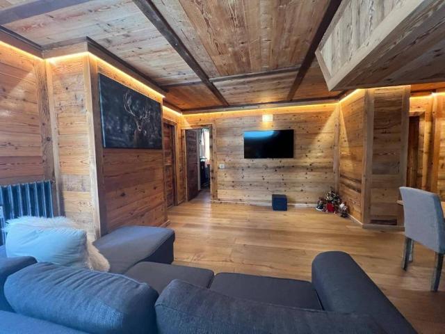 Appartamento in vendita a Dolonne, Courmayeur