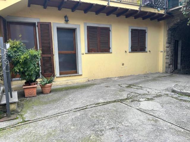 Appartamento in vendita a Credaro, Lombardia