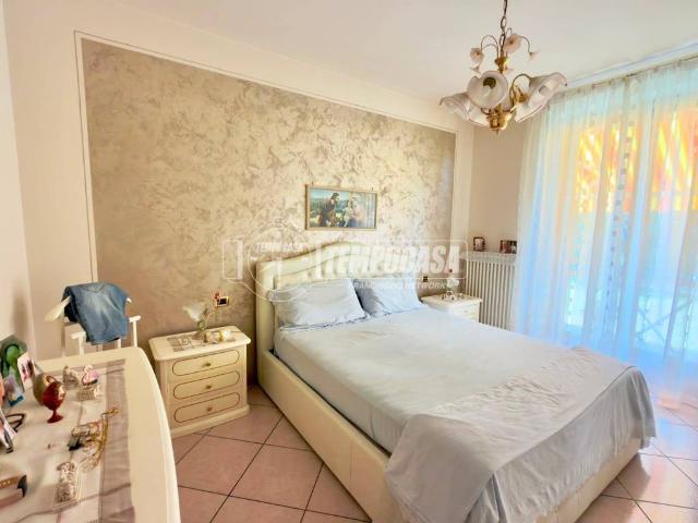 Appartamento in vendita a Credaro, Lombardia