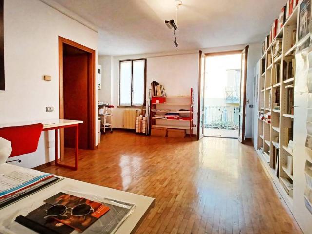 Appartamento in vendita a Crema, Lombardia